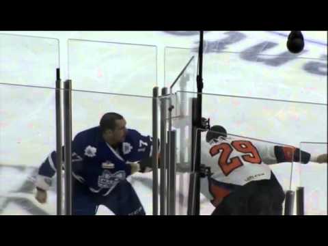 David Broll vs Derek Mathers