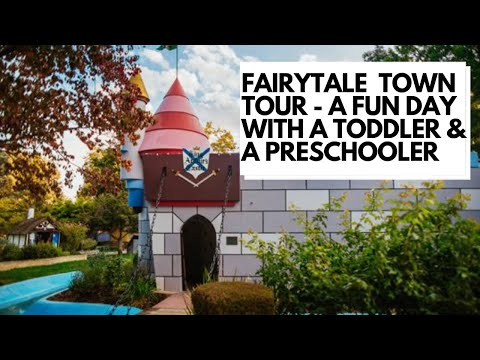 image-Does fairytale town have food?