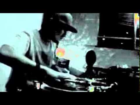 DJ PIN & 黒死病ギロチン LIVE at BARドラミンゴ