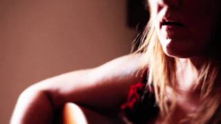 MELANIE HORSNELL - 'Lover's Home' (LIVE ACOUSTIC)