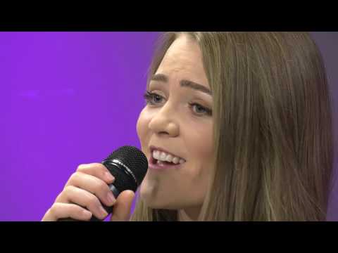 Naomi Rognean - Mama (Live)