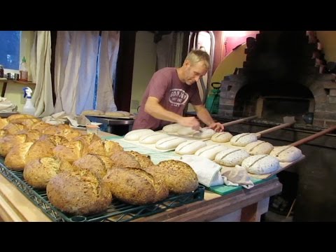 download lagu mp3 mp4 Traditional Bread Oven, download lagu Traditional Bread Oven gratis, unduh video klip Traditional Bread Oven