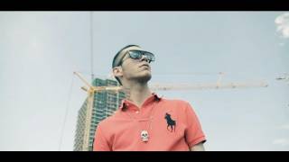 EMIS KILLA - DI.ENNE.A (OFFICIAL VIDEO)