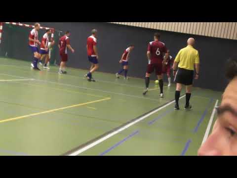 10 nov 2017 FC De Bilt 3 - HMS 2 com 0-7 Daar sta je voor, die ene bal
