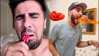 THE WORLD'S HOTTEST PEPPER *BAD IDEA*