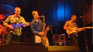 Level 42 - The Sun Goes Down (Live at Reading)