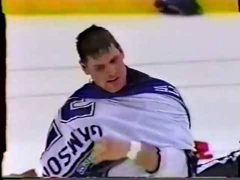 Stu Grimson vs Darren McCarty