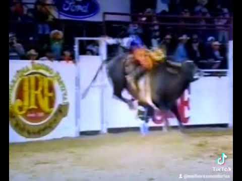 MARCOS FERNANDES X BABY - RODEIO DE JAGUARIÚNA 1999