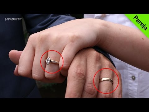 Video: El Anillo De Matrimonio En El Dedo Anular