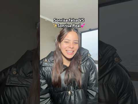 Prefieren sonrisa falsa o real?😳