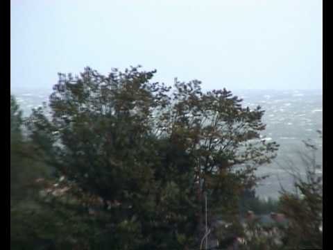 Cetniewo Oleńka  - sztormik na Bałtyku