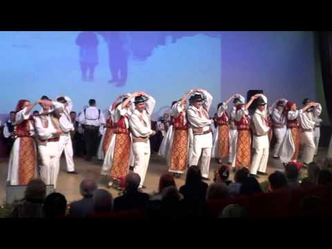 16.12.2015- Ansamblul folcloric „Bârzava” - Spectacolul ,,Dor de viata satului"/ 6