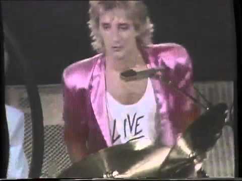 Rod Stewart  "Tonight He's Yours"  Live from the Los Angeles Forum 19 December 1981 Full Concert
