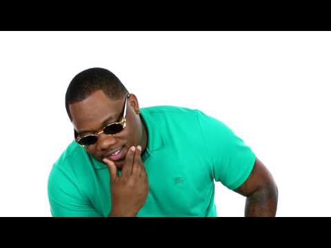 Ray Jr Reflects On Marriage Proposal To His Wife On Z107.9 Summer Jam Cleveland Stage