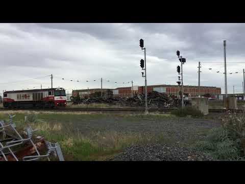 CSR002 light engine , through Tottenham yards, 13:30 , September 11 2017