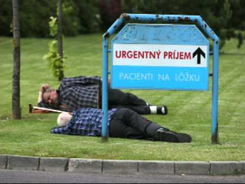 Jaromír Nohavica - Na trávu tekla krev