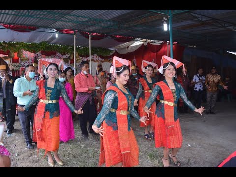 Acara Pernikahan Adat Batak Simalungun || Mangalo Alo Tondong || Penyerahan Hiou || HIOU TANDA HELA