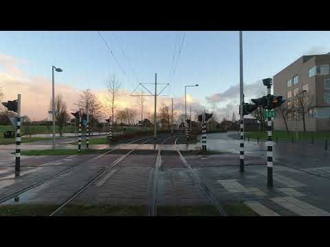 HTM tramlijn 19: Leidschendam HMC Antoniushove - Delft Station | HTM 4060 | 2022