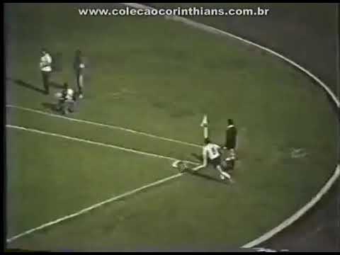 Biro Biro Antônio (Corinthians) - 24/10/1984 - Corinthians 2x1 Guarani - 1 gol