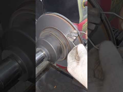 gmc front brake rotor resurfacing #brakesystem #automobile