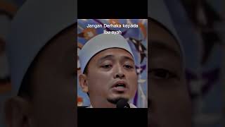 Download lagu Jangan derhaka kepada ibu ayah - Ustaz Wadi Anuar mp3