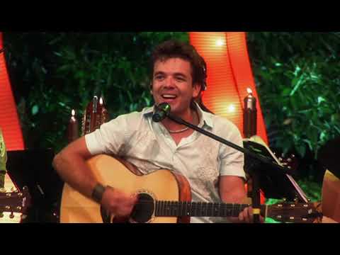 DVD Henrique & Hernane Luau Sertanejo - 10 - Não Olhe Assim/Quem é/Solidão/Quem Sou Eu Sem Ela