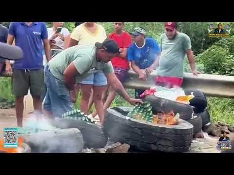 Protesto em colônia Leopoldina AL Colônia não aguenta mas ficar sem água