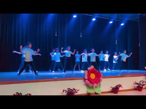 Better when I m dancing by Meghan Trainor - AJ Grade 4 School Day Performance