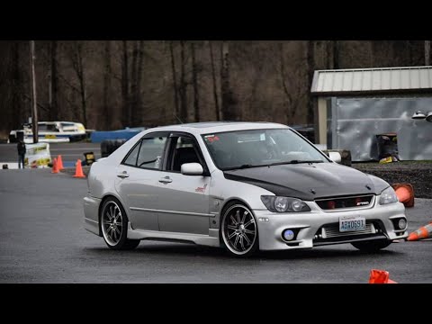 Modified Lexus IS300!