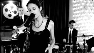 Baila Nova - Insensatez (How Insensitive) - Antônio Carlos Jobim