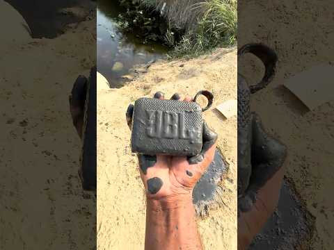 JBL Go4 vs trending JBL again watar bass testing