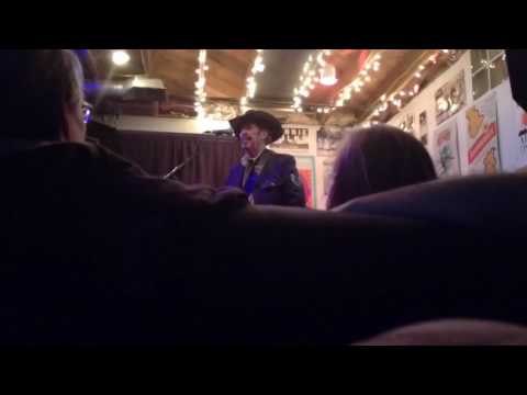 Kinky Friedman does "old Ben Lucas"
