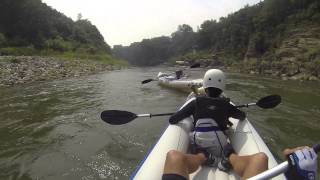 preview picture of video 'Hantangang Kayaking Trip - 8-24-14'