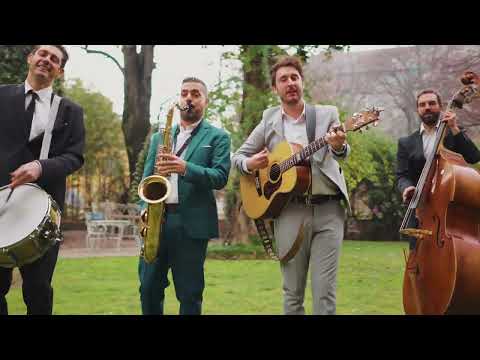 Italian Frequency "Strolling band"