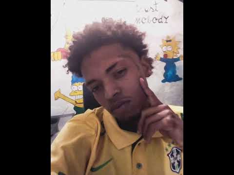 MC  Quim - Chefe Do Crime Dela (Produção. gudy)