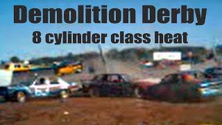 preview picture of video 'Demolition Derby 8cl class heat'