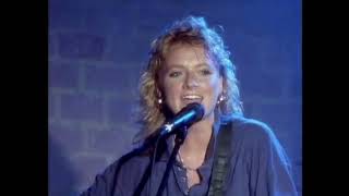 Indigo Girls with Michael Stipe of R E M ~ Kid Fears