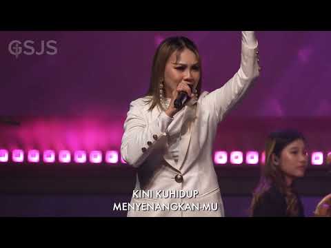 ( COVER ) Terlalu Besar - Glady Febe Tuwoh