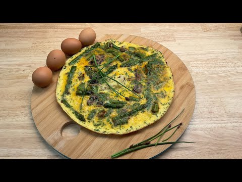 Omelette aux asperges vertes et champignons/Omelet with green asparagus and mushrooms