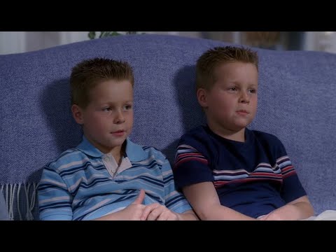 Desperate Housewives s2e8 fragment - The Twins