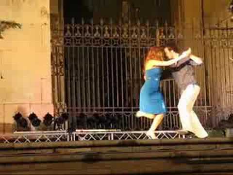  Pablo Rodriguez  is  dancing  to  the  tango  "  El Flete  "