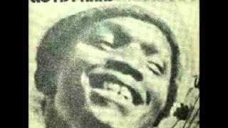 Lloyd Parks & Glen Brown - I'm Your Puppet