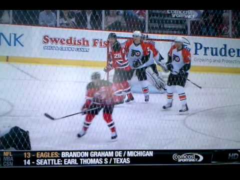 Philadelphia Flyers Center Ian Laperriere takes a puck to the eye