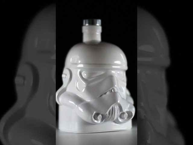 Vídeo relacionado con Thumbs Up! Vaso con Forma de Original Stormtrooper, 8.5x9.3x8.5 cm