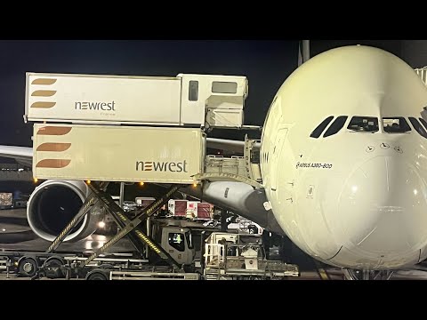 TRIP REPORT | Paris (CDG) to Dubai (DXB) | EMIRATES Airbus A380-800 | Economy Class