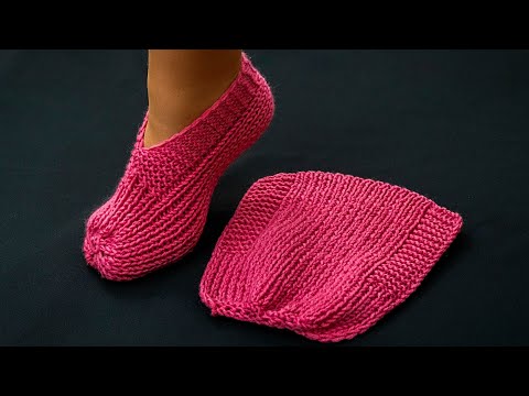 Slippers with knitting needles worked with one swatch “Turkish style”!