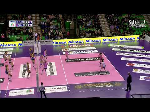 Super azione tra Imoco Conegliano e Saugella Team Monza!!!