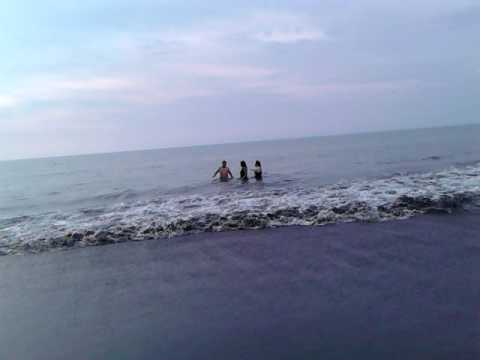 Vio en Puerto Morín