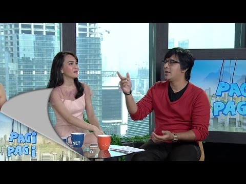 Pagi Pagi 18 Mei 2015 Part 2/4 - Shandy Aulia dan Neurotic