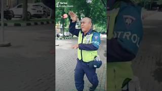 Download lagu TIKTOK LUCU (KUMPULAN TERLUCU SATPAM TIKTOK) mp3 Download lagu TIKTOK LUCU (KUMPULAN TERLUCU SATPAM TIKTOK) mp3